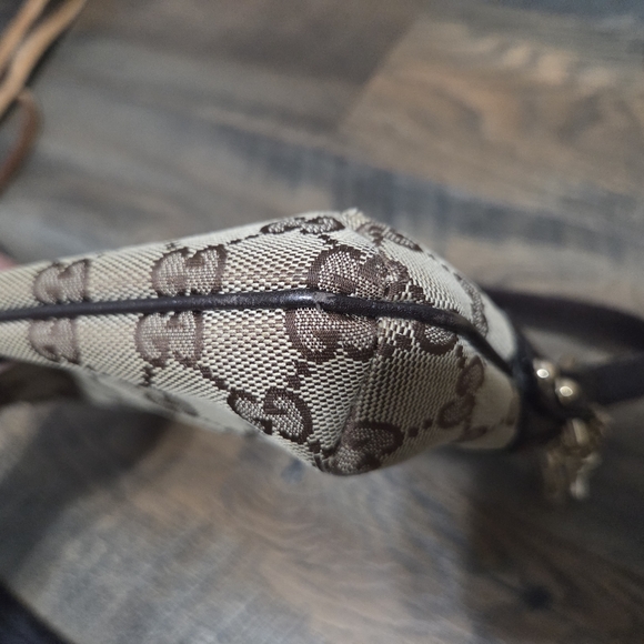 GUCCI Sherry Line GG Pattern Hand Bag - Picture 4 of 8